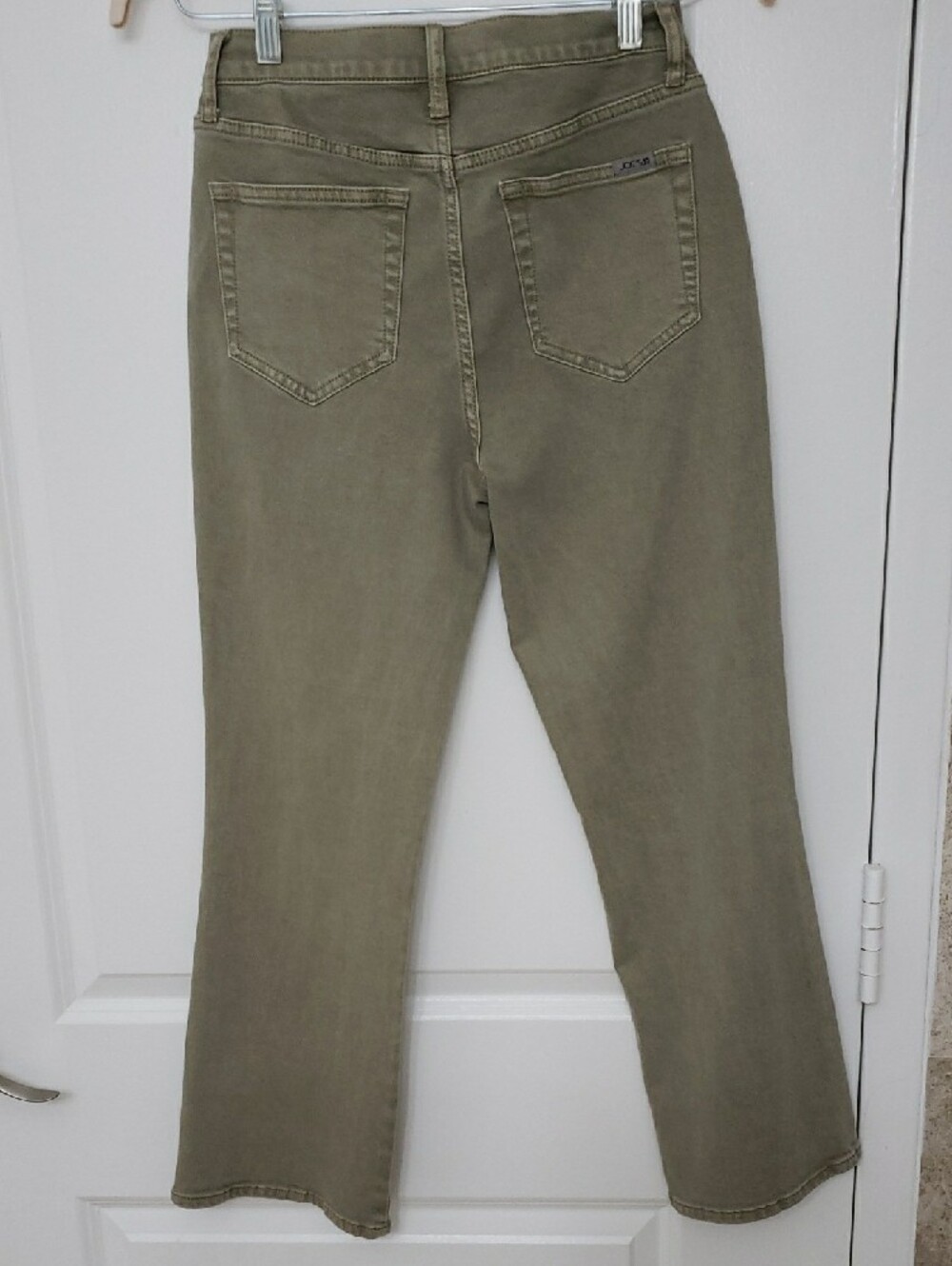 Joe's Jeans High Rise Crop Bootcut - Picture 4 of 8